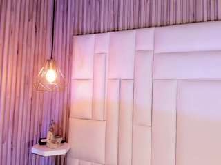 lovelyeyess Live Webcam on CamSoda