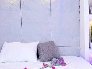 lovelyeyess Profile Image