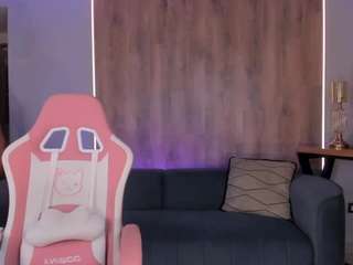 Maddy Owens live webcam show