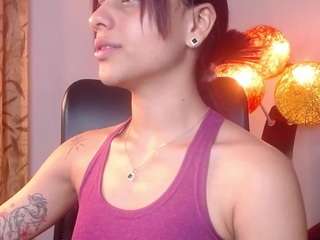 nicole-bonnet Live Webcam on CamSoda
