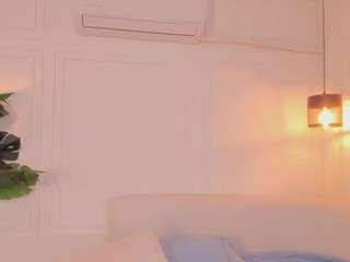 niicolewhitee Live Webcam on CamSoda