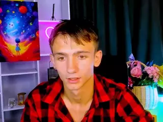 tobi-yours's Live Sex Cam Show