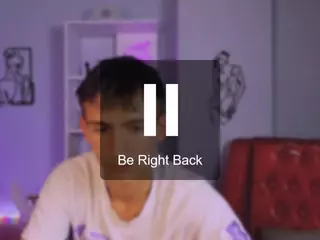 tobi-yours's Live Sex Cam Show