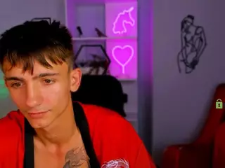 tobi-yours's Live Sex Cam Show