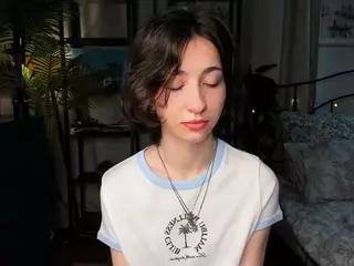 AlodiaHammett's Live Sex Cam Show