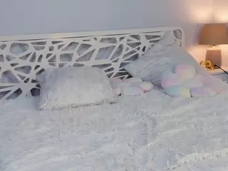 AlodiaHammett's Live Sex Cam Show