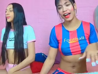 Antonella and my sexy friends's Live Sex Cam Show