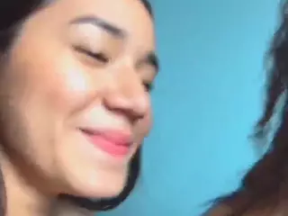 Brenda and my sexy friends's Live Sex Cam Show
