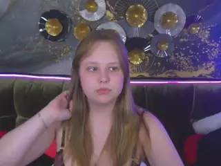 CrystallPaws's Live Sex Cam Show
