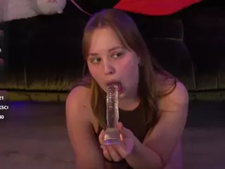 CrystallPaws's Live Sex Cam Show
