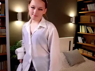DevonaHarn's Live Sex Cam Show