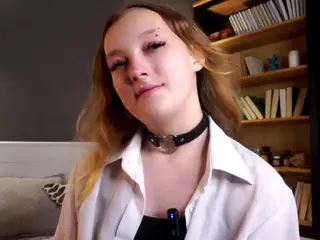 DevonaHarn's Live Sex Cam Show