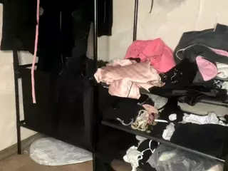 EdithaFort's Live Sex Cam Show