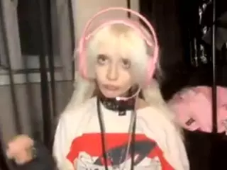 EdithaFort's Live Sex Cam Show