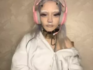 EdithaFort's Live Sex Cam Show