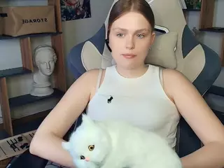 ErlinaCruise's Live Sex Cam Show