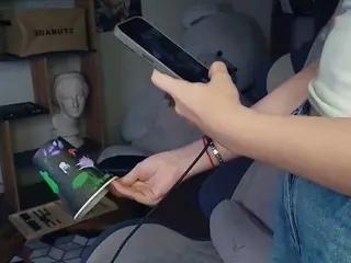 ErlinaCruise's Live Sex Cam Show