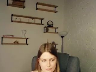 ErlinaCruise's Live Sex Cam Show