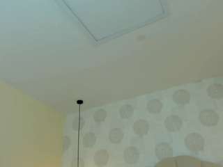 GIANAMILLER6 live cam preview
