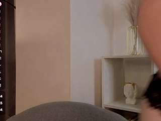 hayleybayley Live Webcam on CamSoda