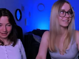 kamilla-star's Live Sex Cam Show