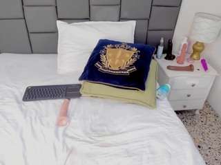 macarena-william... Live Webcam on CamSoda