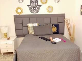 macarena-william... Live Webcam on CamSoda