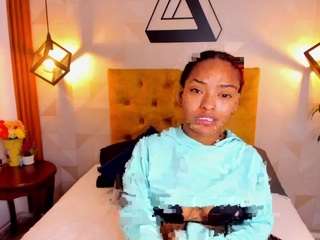 macarena-william... Live Webcam on CamSoda