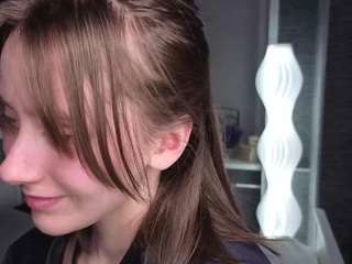 maechesser's CamSoda show and profile