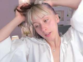 maechesser live webcam show