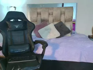 MARLYN23's Live Sex Cam Show