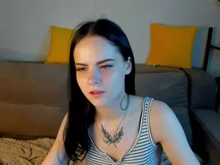 MILKA's Live Sex Cam Show