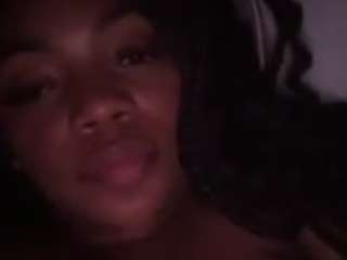 miss-mian Live Webcam on CamSoda