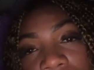 miss-mian Live Webcam on CamSoda