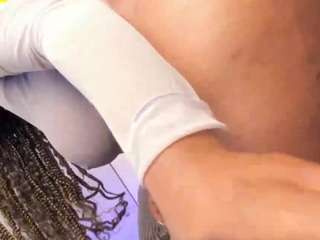 Live webcam model miss-mian on Soda Cams