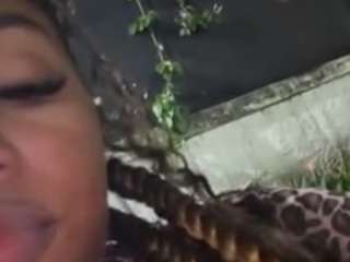 miss-mian webcam model