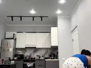 Akemi's Live Sex Cam Show