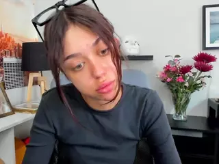RoxyBullet's Live Sex Cam Show