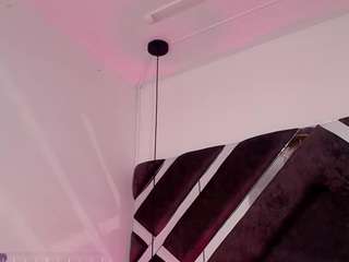 sara-lop webcam