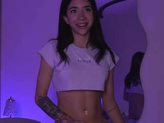 sara-lop Live Webcam on CamSoda