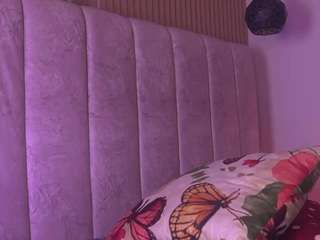 sara-lop Sex Cam Show