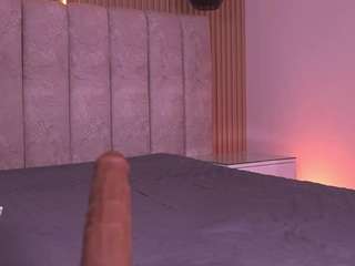 sara-lop live webcam show