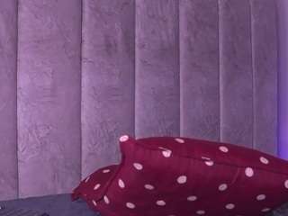 sara-lop live webcam show
