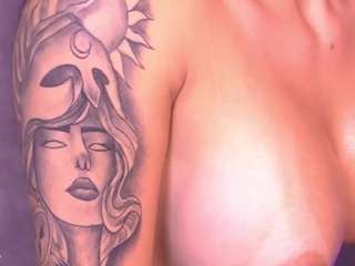 sara-lop live webcam show