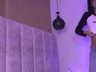 le modèle sara-lop est en webcam porno dans un show sur le site camsoda, il possède les tags suivants: anal toys,lingerie,teen (18+),tattoos,skinny,shaved pussy,sexy,public,orgasm,no smoking,no drinking,naked,double penetration,asshole,doggy style,dirty talk,deepthroat,cum on pussy,creampie,brown eyes