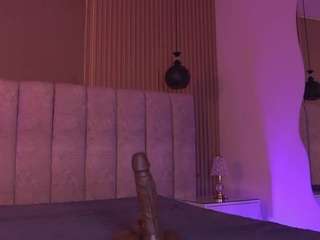 sara-lop Live Webcam on CamSoda
