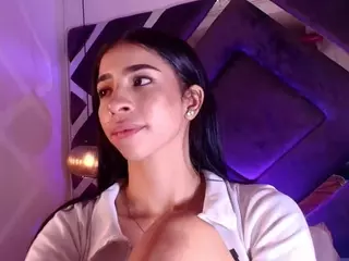 sara-lop's Live Sex Cam Show