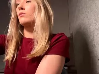 SilviaHambelton's Live Sex Cam Show