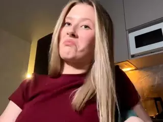 SilviaHambelton's Live Sex Cam Show