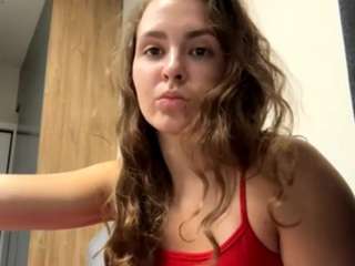 Hd, Young Adult, White, Teen 1 Camiqa – Free Live Video Chat with Strangers Online